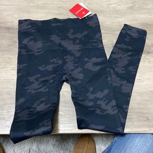Spanx Camo leggings